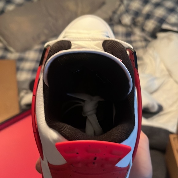 Brand new Jordan 4 Red Cement - Picture 6 of 8